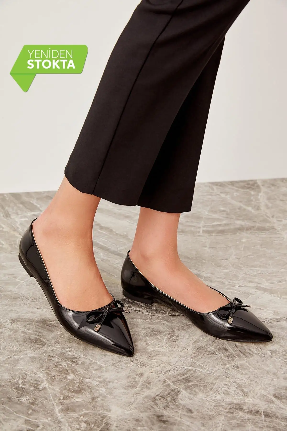 Trendyol/черные женские балетки из лакированной кожи TAKSS19CS0028 | Обувь