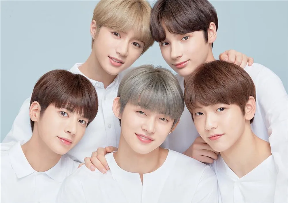 Бургундия Kpop TXT плакаты глянцевая бумага яркий цвет украшения дома настенные принты для гостиной спальни - Цвет: Бургундия