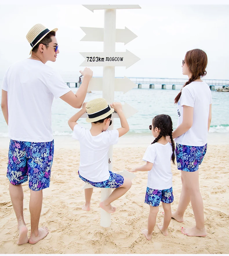 Семейный комплект одежды для мамы и дочки летние комплекты с героями