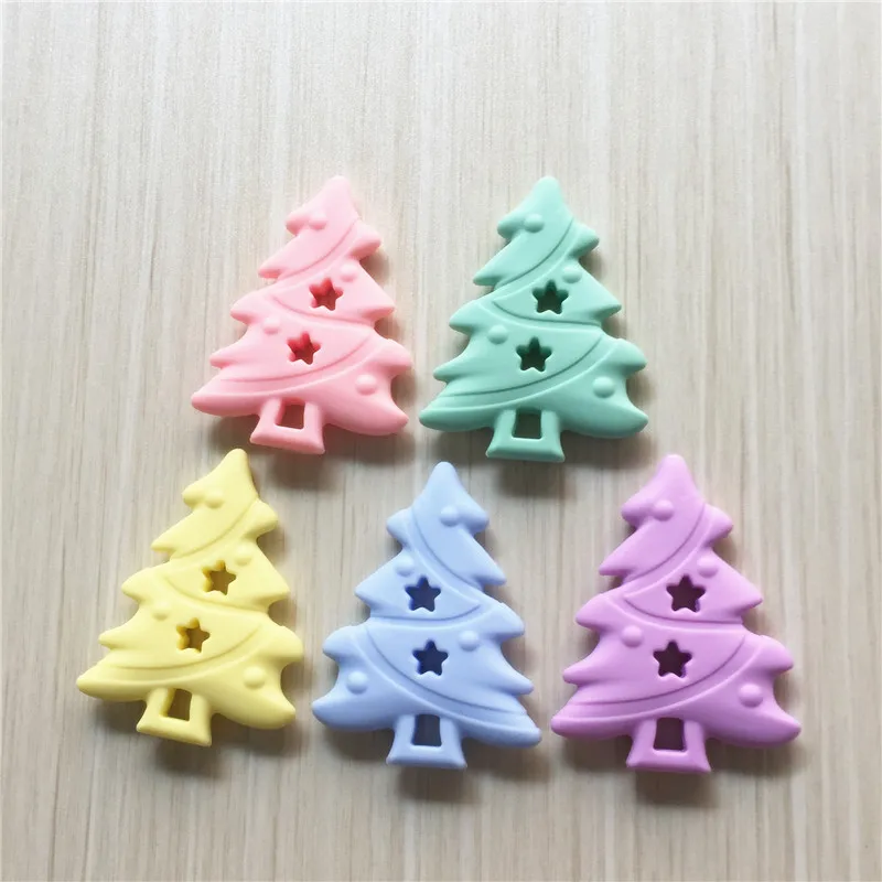 Chenkai 50PCS BPA Free Silicone Christmas Tree Pacifier Teether DIY Baby Shower Nursing Chewing Jewelry Sensory Toy Candy Color