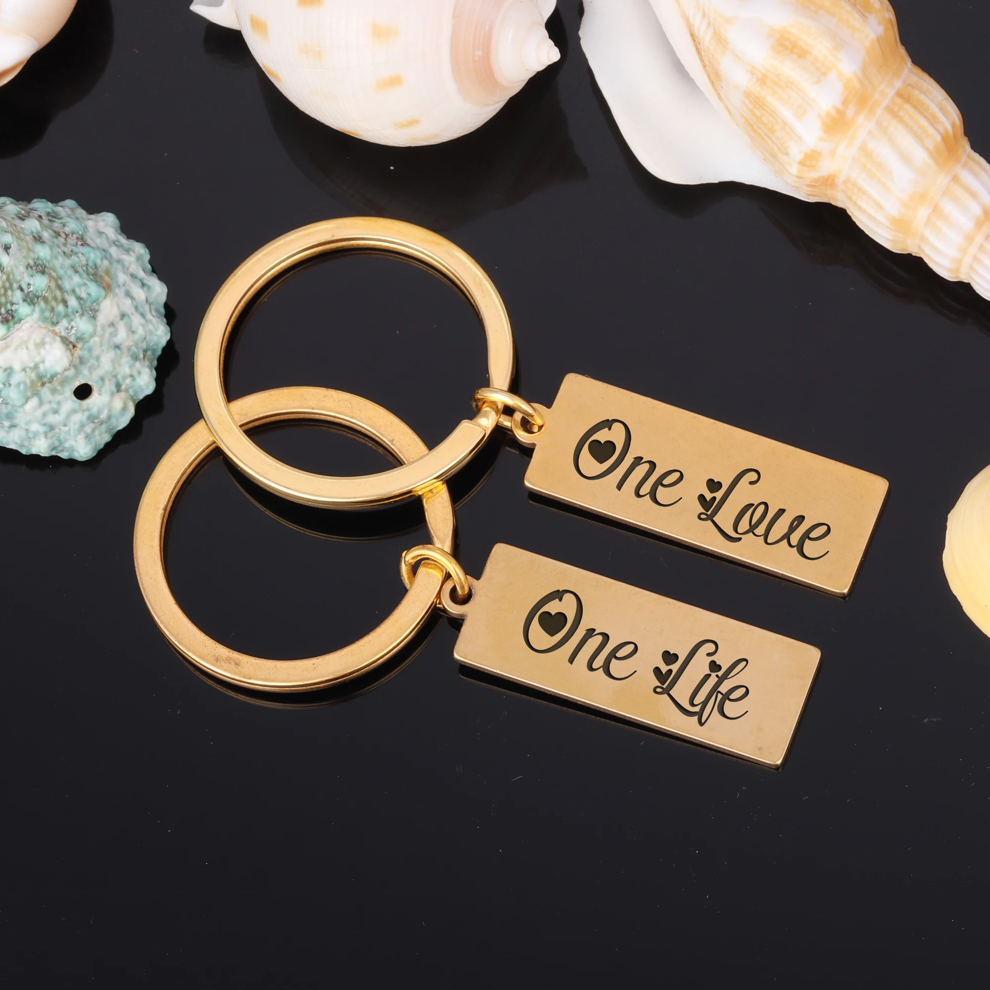 FLYANGEL 2 Pc Lover Keychain Engraved One Life Love Fashion key Holder Couples Keyring Boyfriend Girlfriend Jewelry Gifts | Украшения и