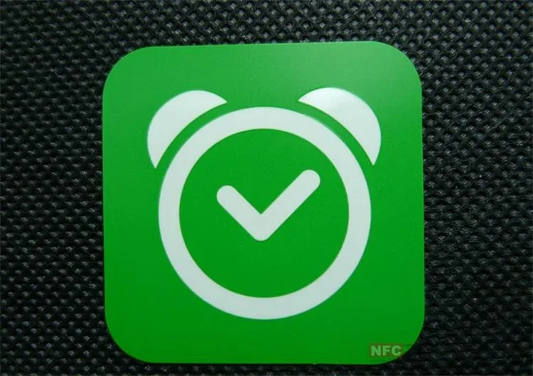 NFC стикер 10 шт./партия ISO14443 13,56 Mhz NFC тег Ntag203/Ntag213 144 байт Совместим с любым смартфоном с функцией NFC