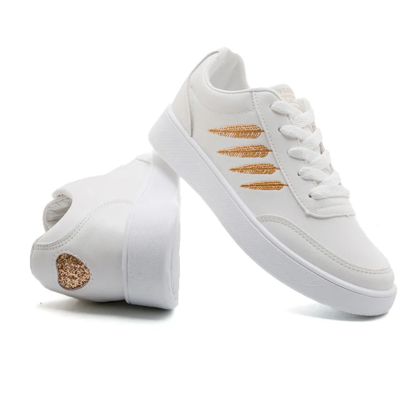 Женские кроссовки модные дышащие из искусственной кожи белого цвета для тенниса