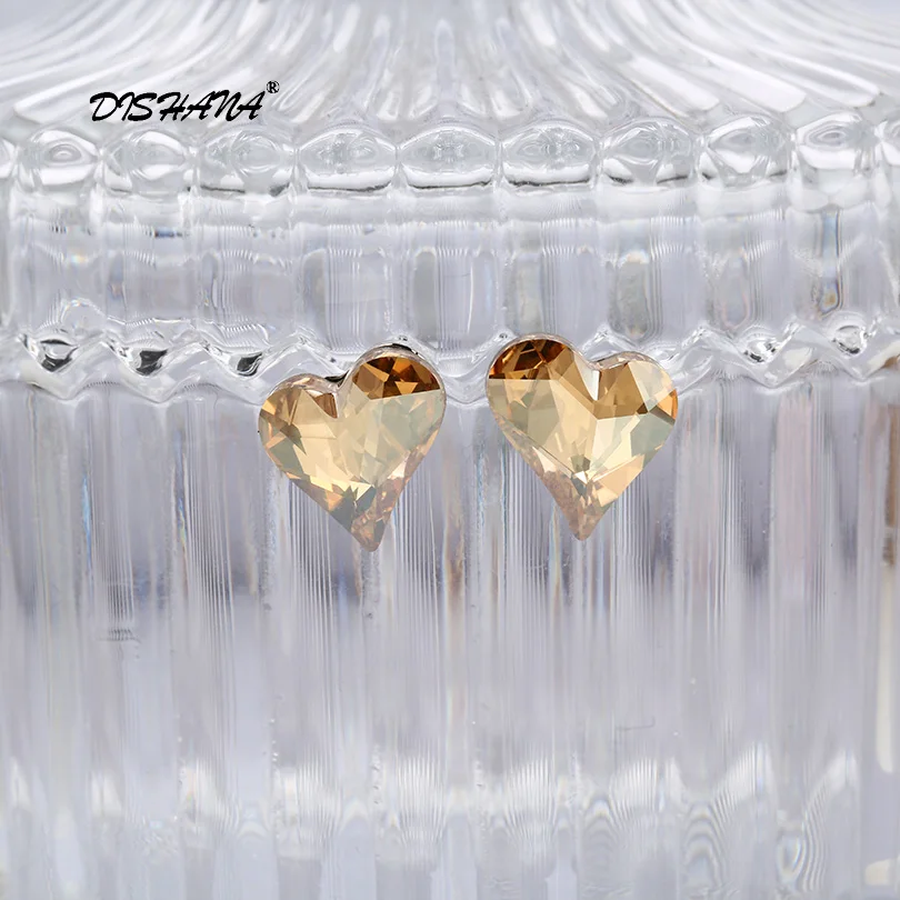

7 Colors Heart Shape Stud Earrings For Women Crystal Earring Fashion Anniversary Jewelry For Women Gift E0715