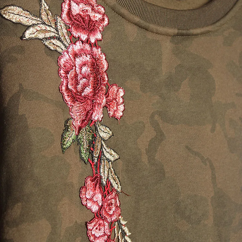 2017 Real Sale Blouse Size Blusa Women Shirts 6 Autumn And Winter Camouflage Patch Embroidery Flowers Sweater Warm Jacket Tide |