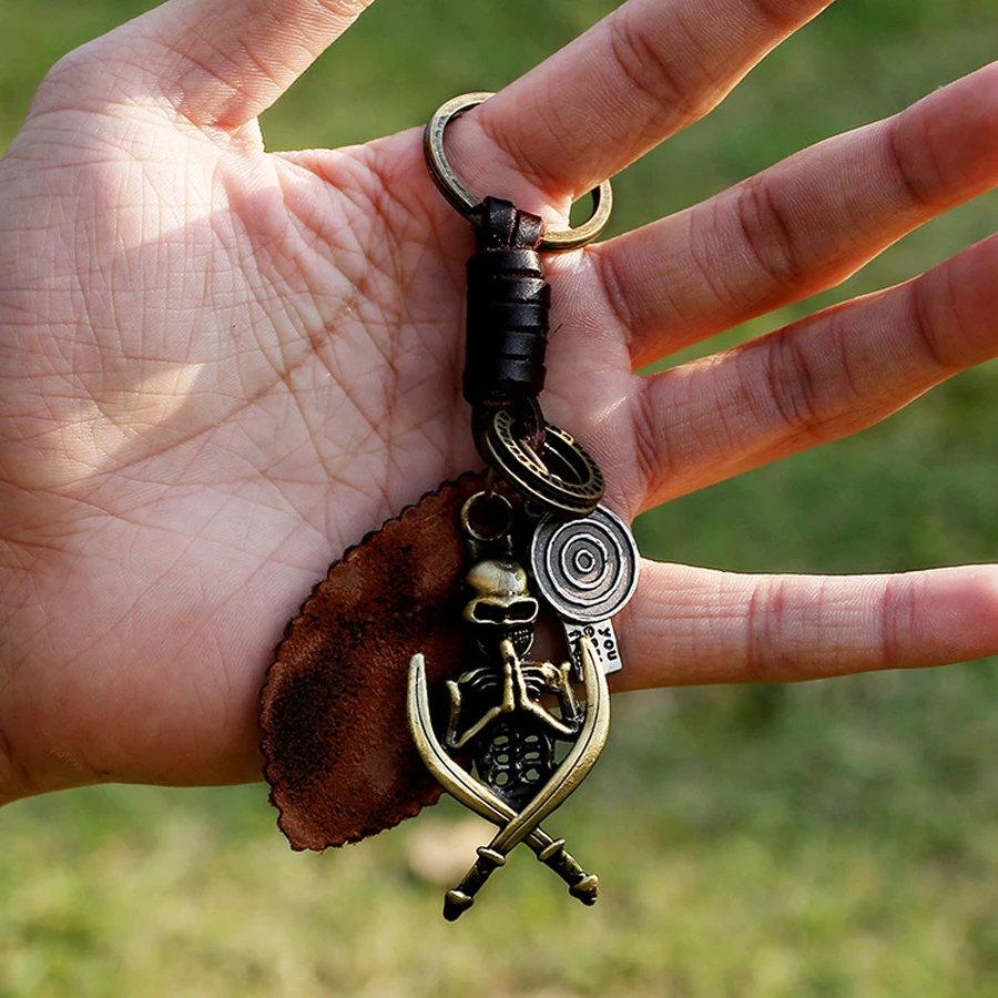 Charm Skeleton Pendant Keychain Women Men Genuine Leather Skull Car Key Chain Ring Holder Creative Bag Punk Jewelry Gift FY039 | Украшения