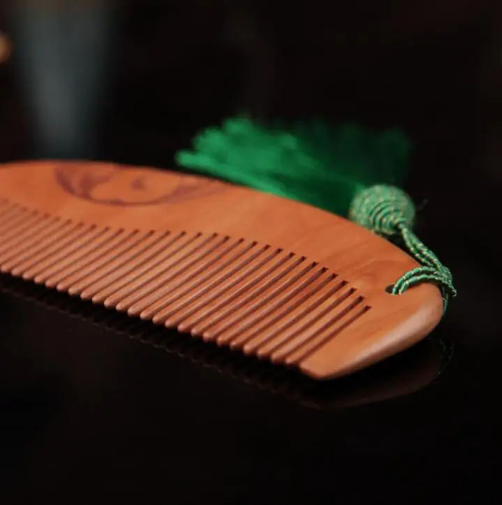 Китайский персиковый деревянный двухсторонний резной благоприятный облака пять