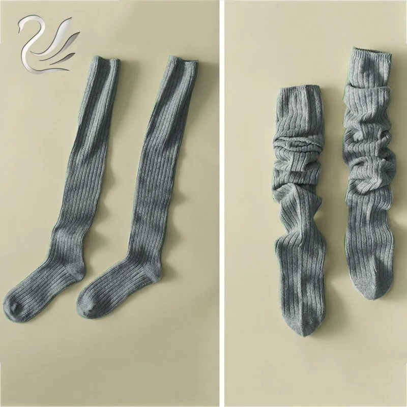 Light Gray Новинка года, модные зимние женские сексуальные хлопковые однотонные чулки, теплые шерстяные Гольфы выше колена с тесьмой для девушек и женщин - Цвет: Light Gray