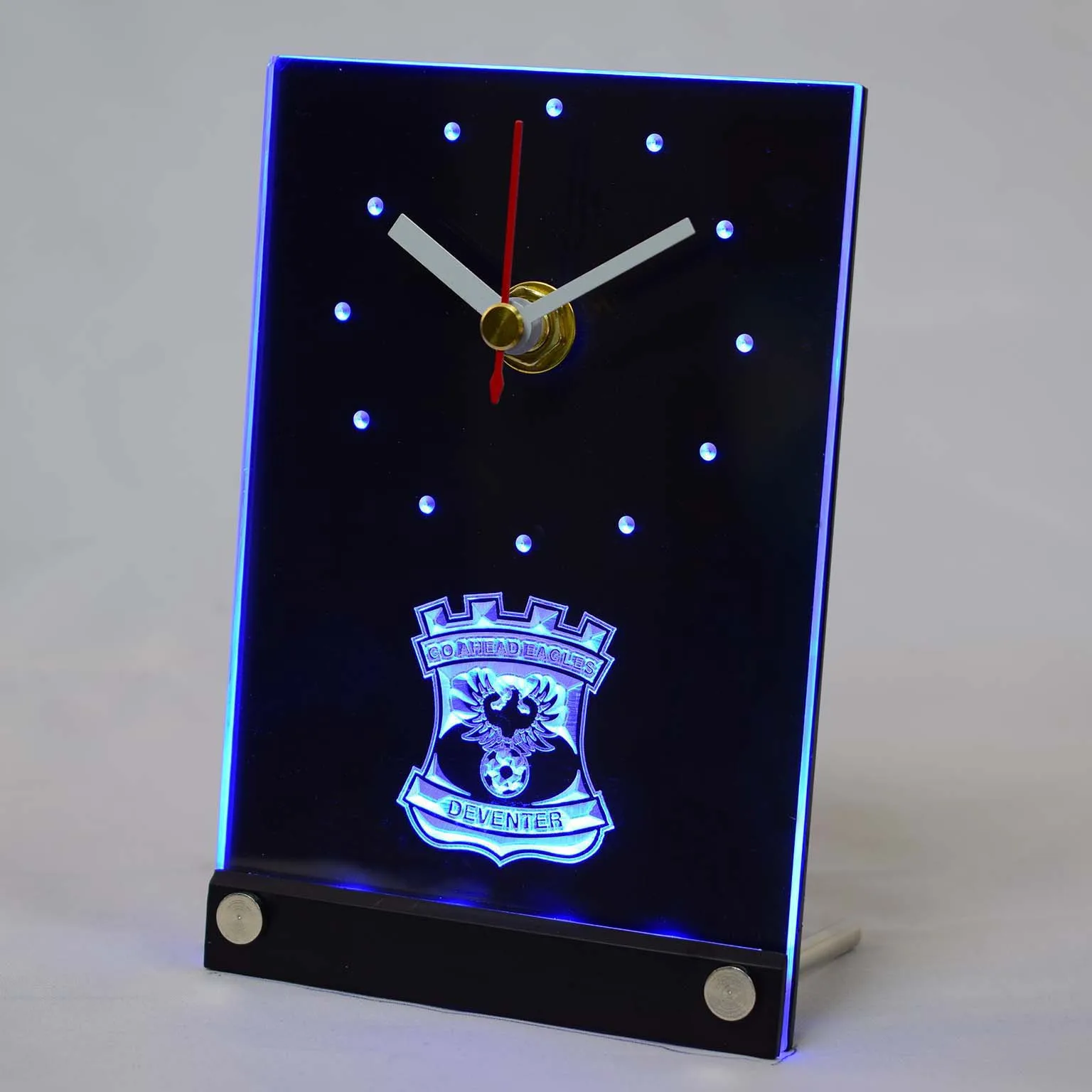 Настольные 3d-часы tnc1027 со светодиодной подсветкой