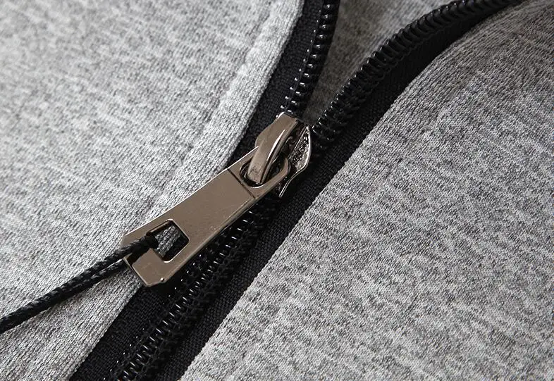 

Rlyaeiz Two Piece Set Men's Sporting Suits 2018 Autumn Fashion Casual Striped Zipper Hoodies + Pants Tracksuit Men Sporting Wear