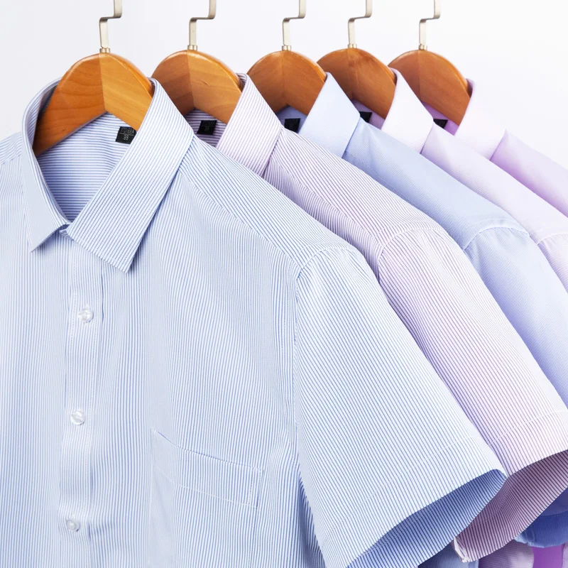 Мужская рубашка в Вертикальную Полоску с коротким рукавом для лета легкая уходе