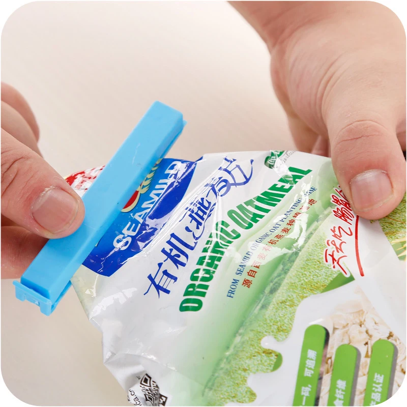 Портативные Кухонные зажимы для хранения продуктов питания уплотненные зажимы для сумок герметик Зажим пластиковый инструмент случайный цвет