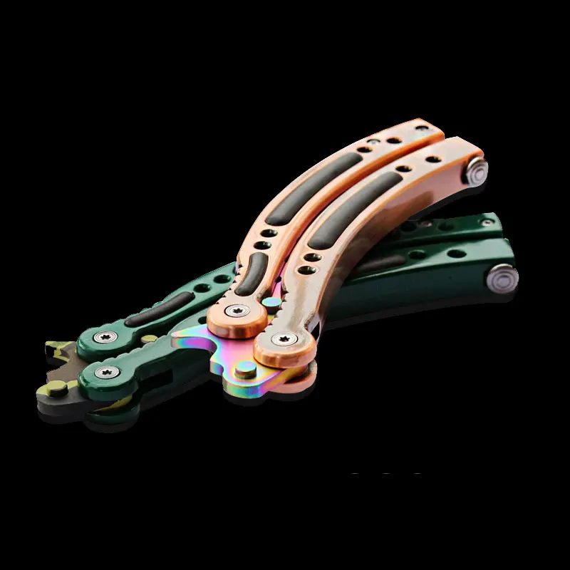 Нож бабочка в игре Cs Go Karambit с титановым покрытием складной нож не острый