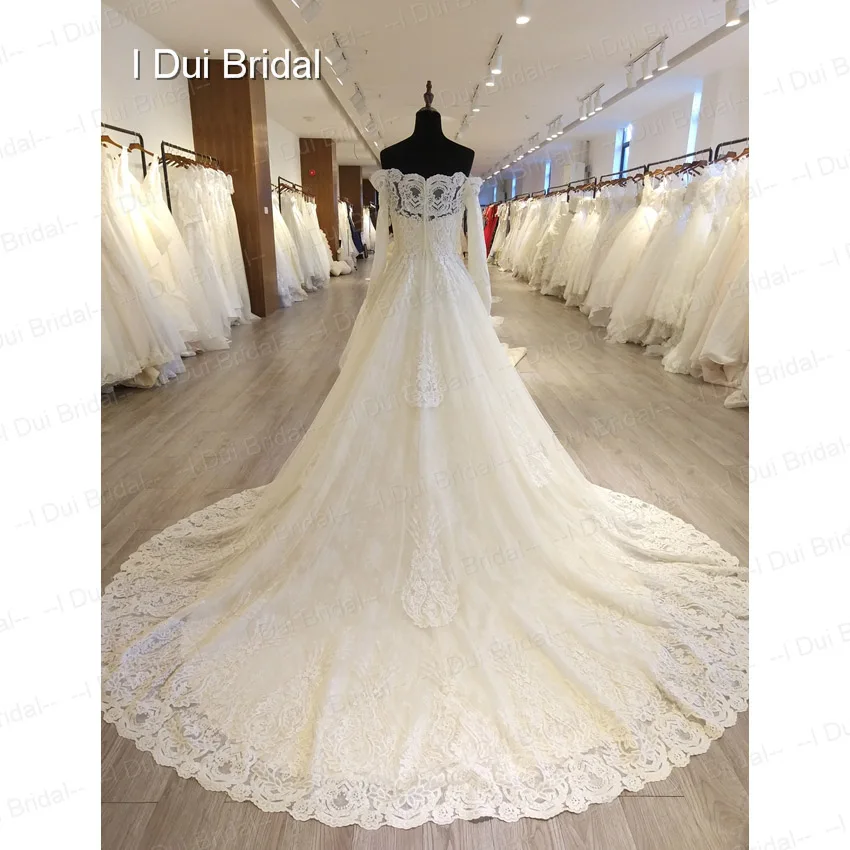 Off Shoulder Full Sleeve Wedding Dress A line High Quality Luxury Lace Bridal Gown
