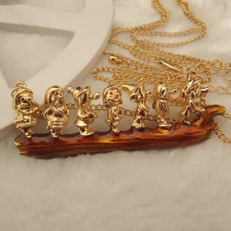Женское длинное ожерелье эмалированное Золотое сказочное с подвеской семь