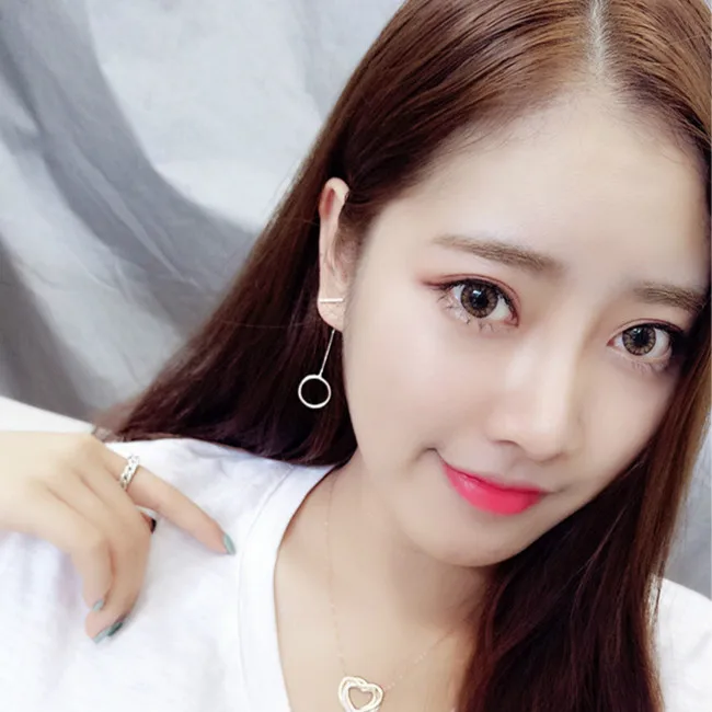 Женские асимметричные серьги Flyleaf круглые длинные сережки с кисточками