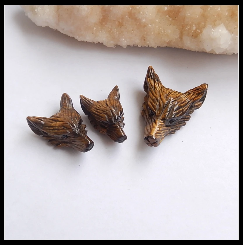 

Sales 3Pcs Natural Stone Tiger Eye Handcarved Wolf Head Side Drilled Necklace Pendants 54x26x12mm 27x20x10mm 25x17x10mm 18.8g