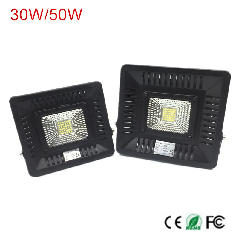 

Ultrathin LED Floodlight 220V 230V 240V LED Flood Light 30W 50W Reflector LED Spotlight Outdoor Lighting Waterproof IP65
