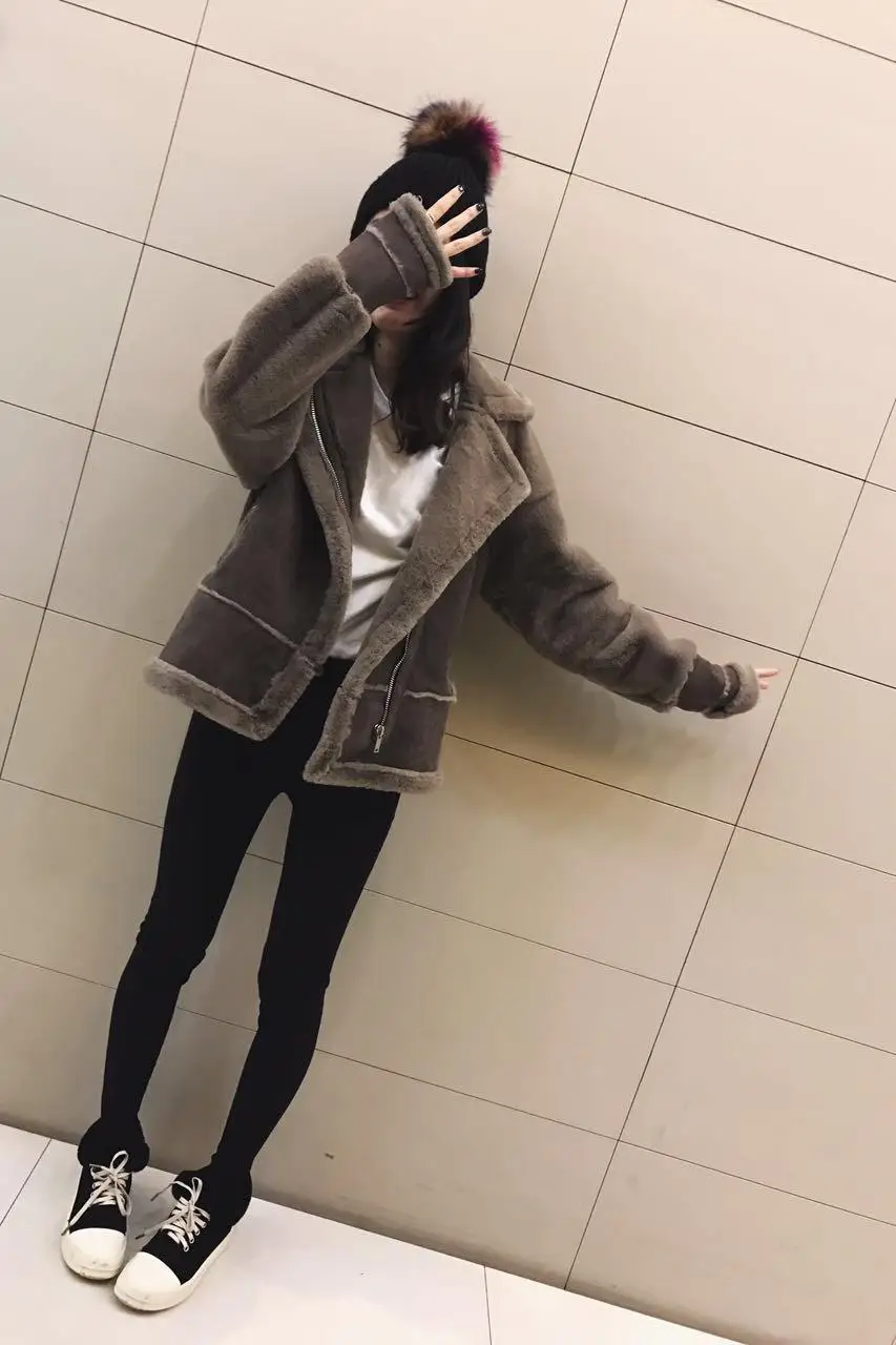 Женская куртка из овечьей шерсти свободная утепленная полиэстера с имитацией