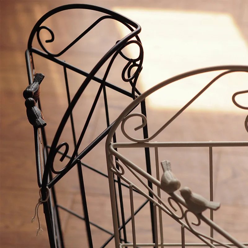 Креативная многофункциональная стойка в европейском стиле треугольная для