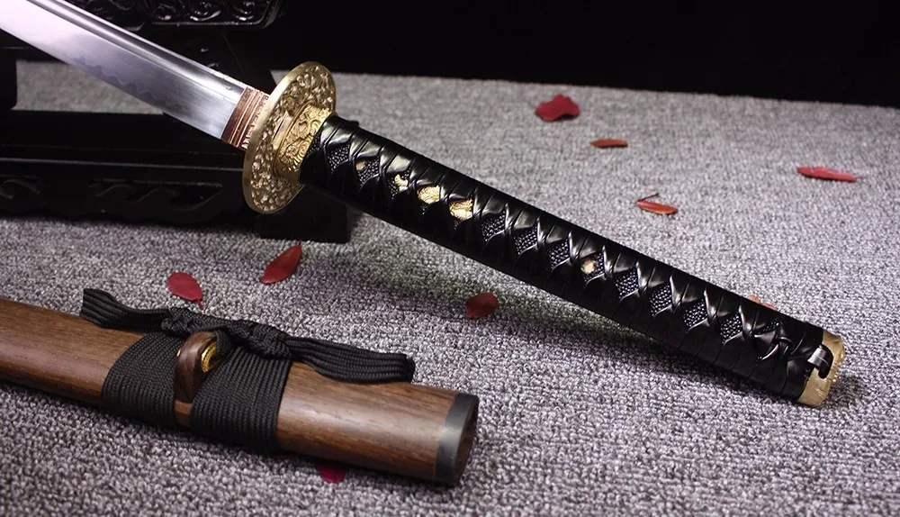Handmade Katana Heat Tempered Blade Real Hamon Full Tang Samurai Sword Rose Wood Saya 41 Inch Sharpness Supply