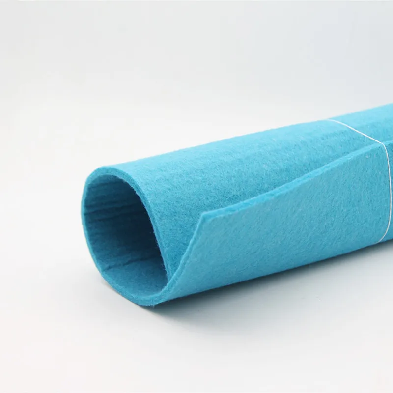 1 шт. 30*30 нетканое полотно Войлок DIY Швейные игрушки, поделки; подарок; однотонные Цвет полиэстера нетканый Войлок 4 мм Толщина украшение дома - Цвет: Light Blue