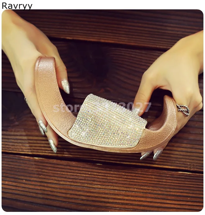 

Twinkling Woman sandals flat slides rhinestone decor female casual shoes slip-on party show shoes open toe 2019 hot fashion