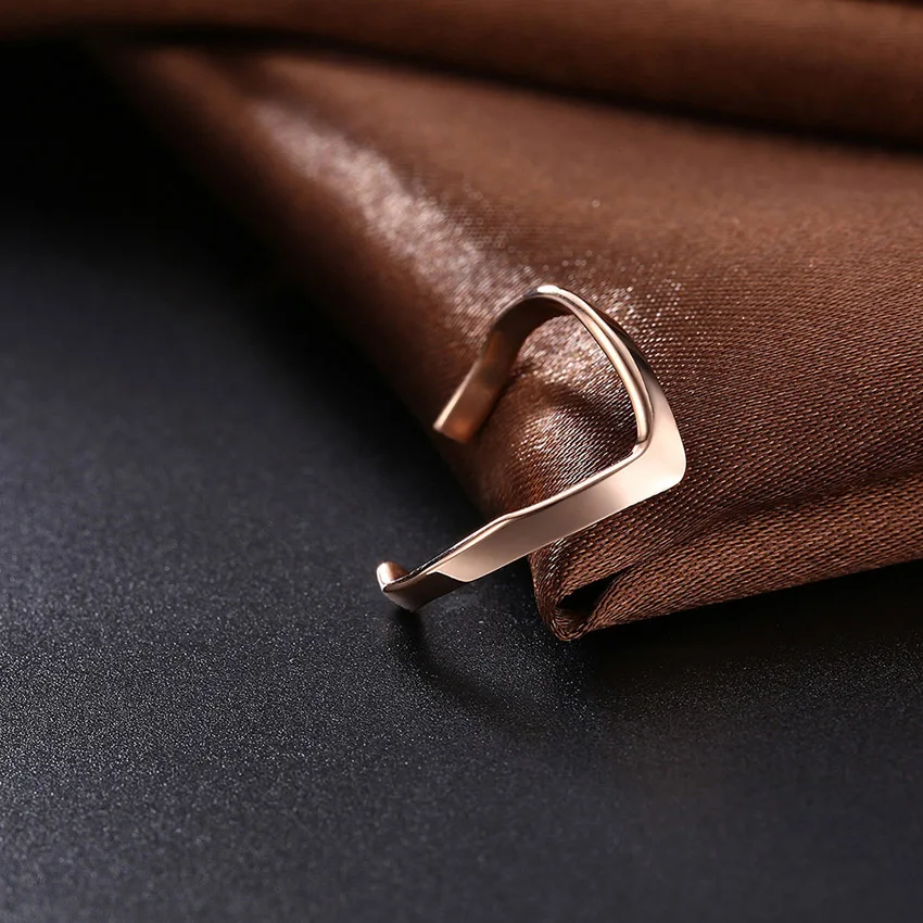 Розовый цвет золотистый Открытое кольцо простой Для женщин Кольца Ювелирные