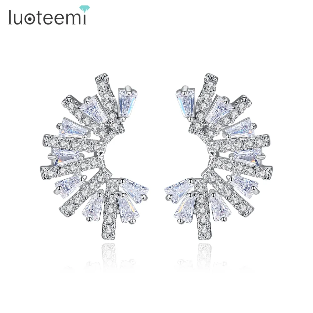 Модные зубчатые серьги гвоздики LUOTEEMI для женщин и девушек украшенные блестящим