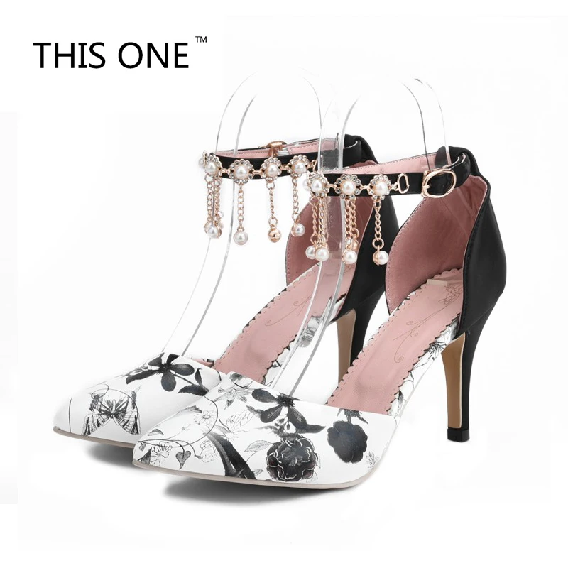 Женские сандалии с бахромой Украшенные бусинами и пряжкой Новинка 2018 года сезон