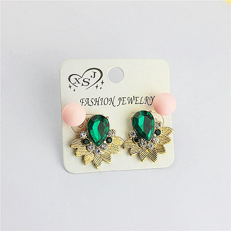 В 2017 году Новая модная женская бижутерия оптом для дня рождения девочки это