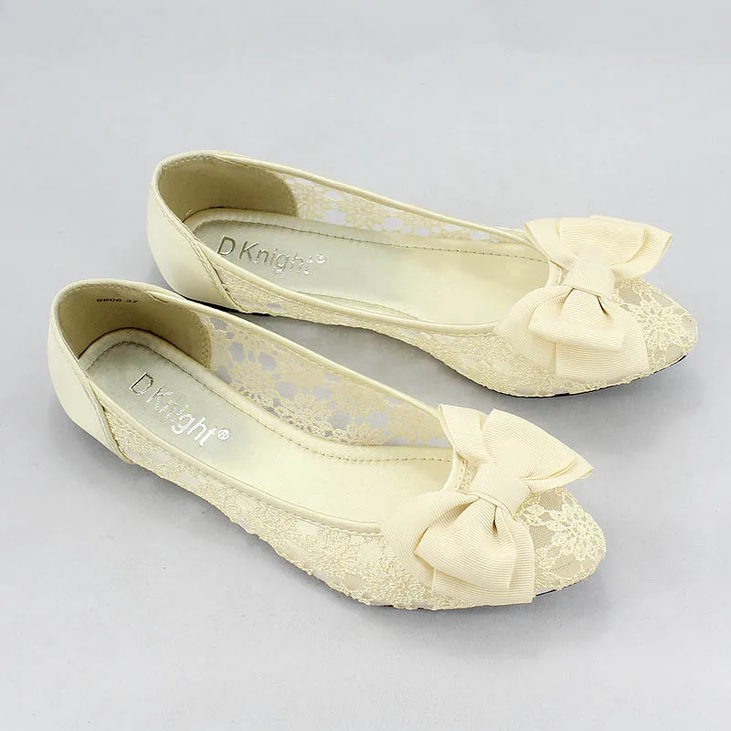 New 2021 Fashion Round Toe Breathable Lace Ballet Flats for Women Sexy Pointed Slip-on Women Lace Flats Ladies Wedding Shoes 41