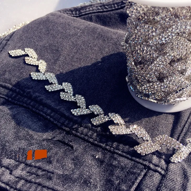 

Интенсивный лист кристалл горный хрусталь кисточки свадебное платье аксессуары отделка бисером ткань аппликация патчи пришивная отделка ...