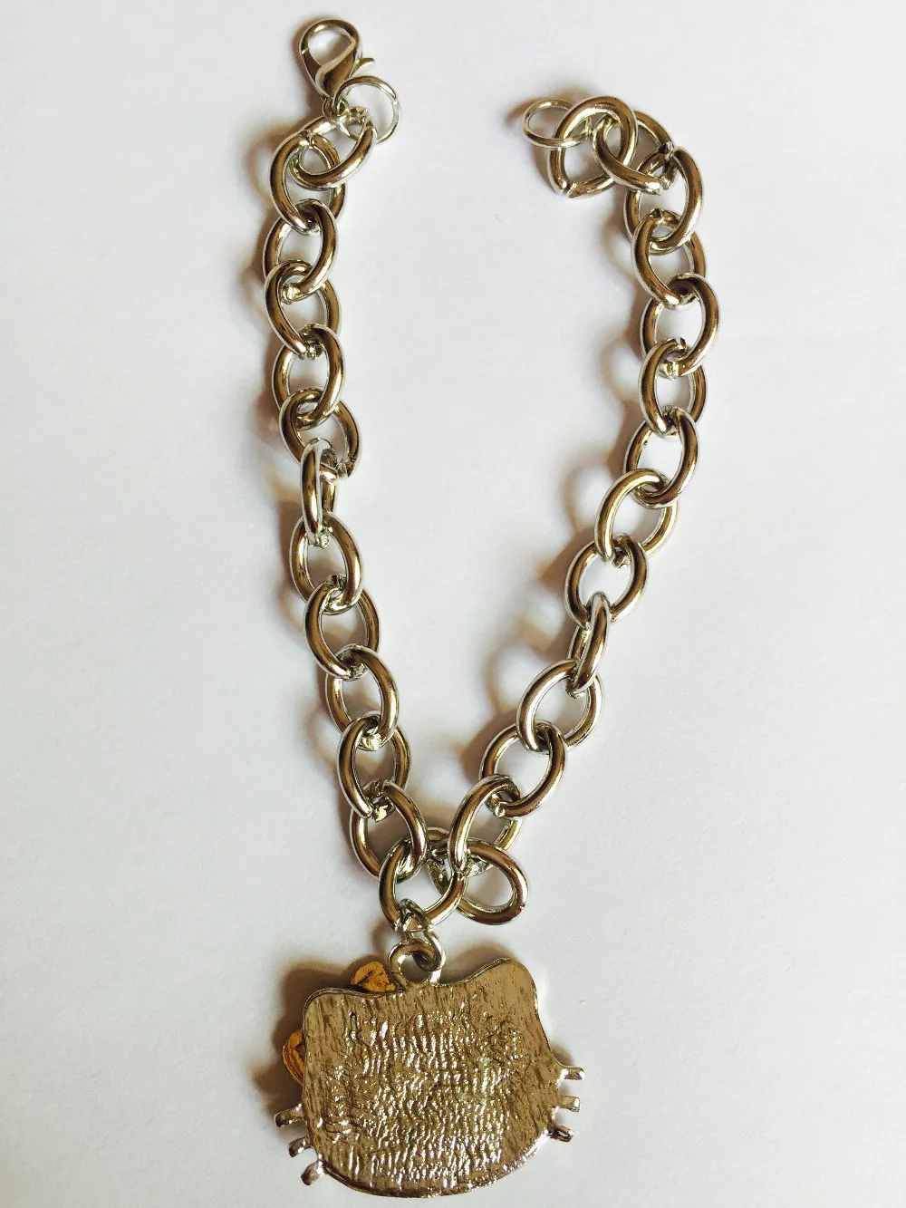 Бесплатная доставка оптовая продажа hello Китти браслет с золотым бантом 3 см