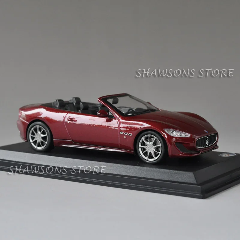 LEO модели игрушки 1:43 винтажная гоночная Машина Maserati GranCabrio Sport Coupe Реплика