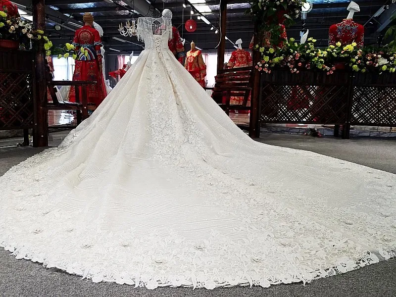 LS65471 1 роскошное белое свадебное платье красивое с длинным шлейфом vestido longo branco