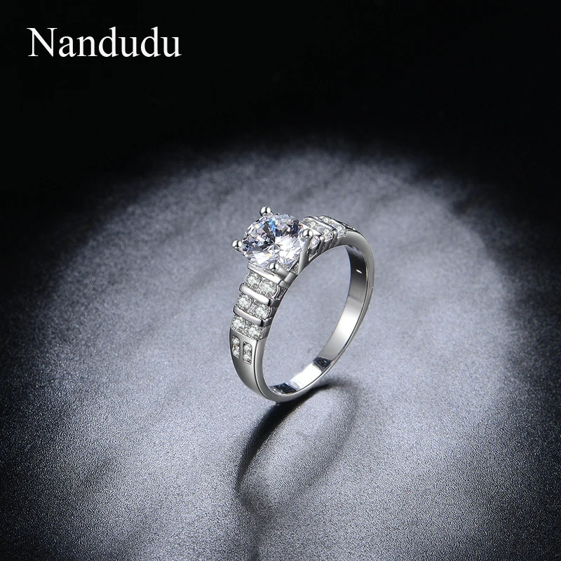 Nandudu Сияющий австрийского хрусталя кольцо Forever Love Для женщин женская свадебная