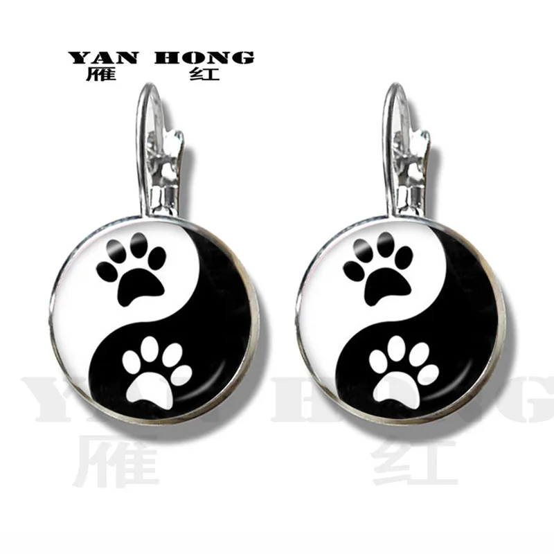 Серьги YinYang с символом черно белых цветов посеребренные серьги гвоздики