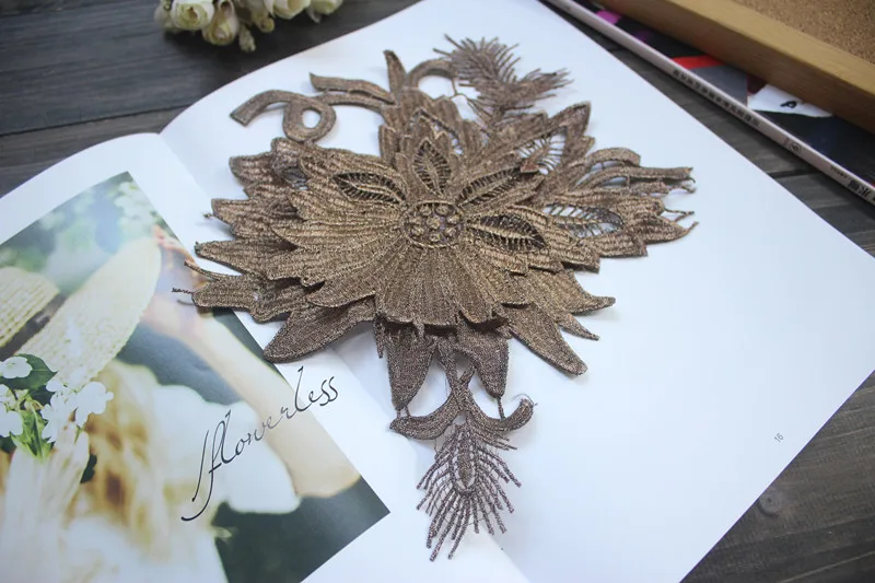 size26*22cm (2pcs/lot) DIY Craft Pretty Metallic Gold 2 Yayers Embroidered Lace Applique Patch for Garment | Дом и сад