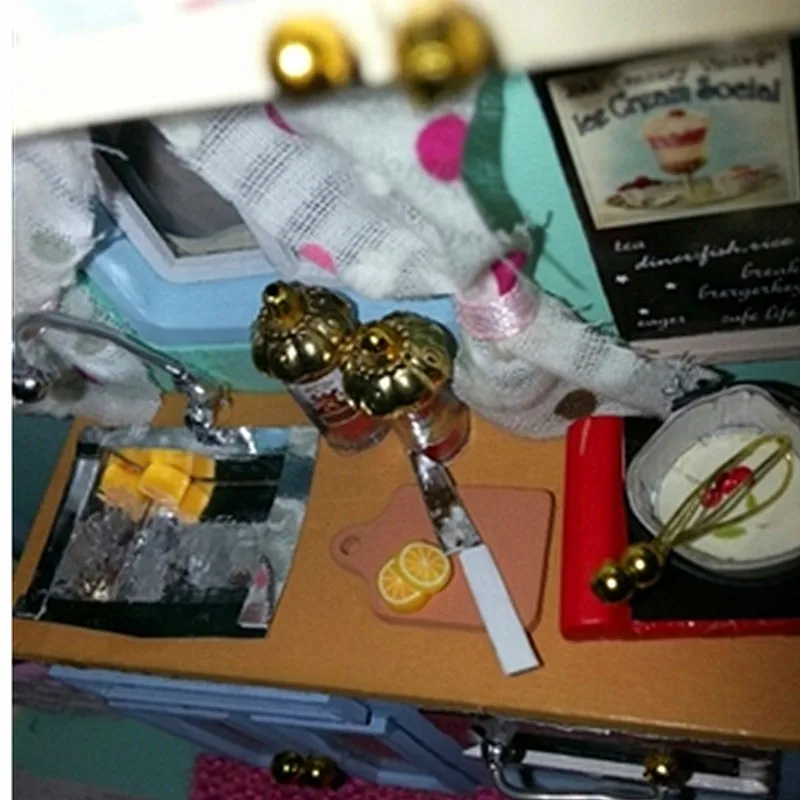 Cuteroom DIY деревянный кукольный домик Миниатюрный комплект для кукольного дома светодиодный+ музыка+ Голосовое управление наборы ручной работы туристический фургон для девочек
