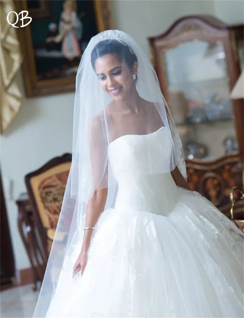 Бальное платье с милой пышной юбкой кружевные Элегантные белые свадебные платья