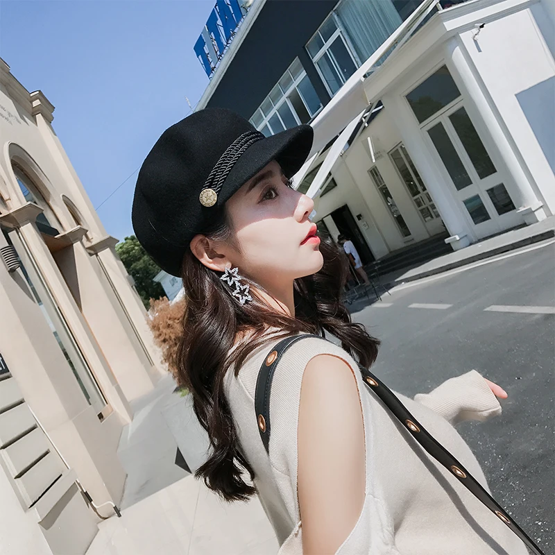 

drop shipping Autumn and winter hat Korean version of the British wool wool duck tongue beret winter fashion wild octagonal cap