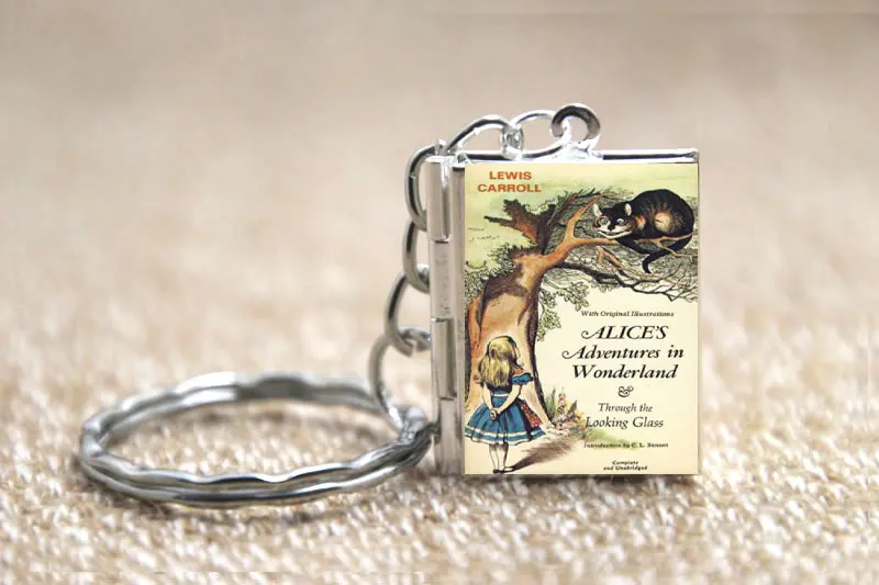 Приключения Алисы в книга-страна чудес медальон ожерелье брелок серебро и бронза