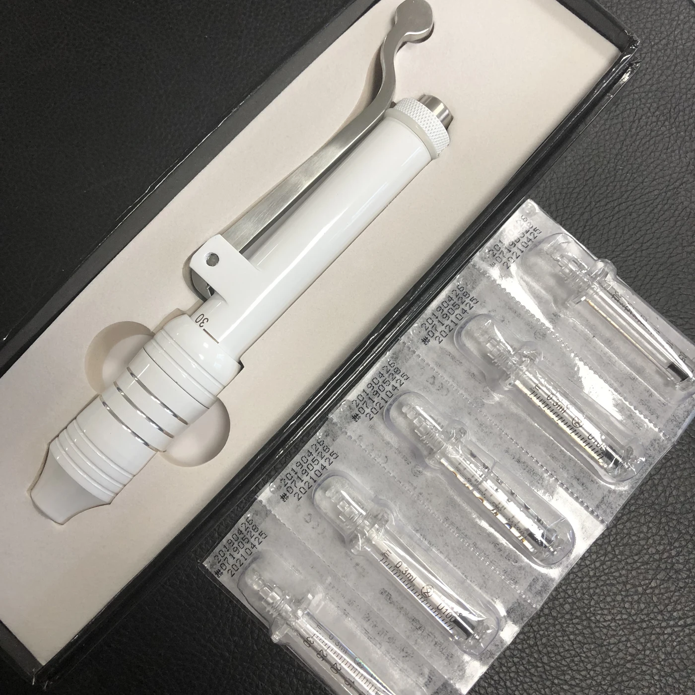 Бесплатный Логотип пистолет для мезотерапии без иглы атомайзер гиалуроновая