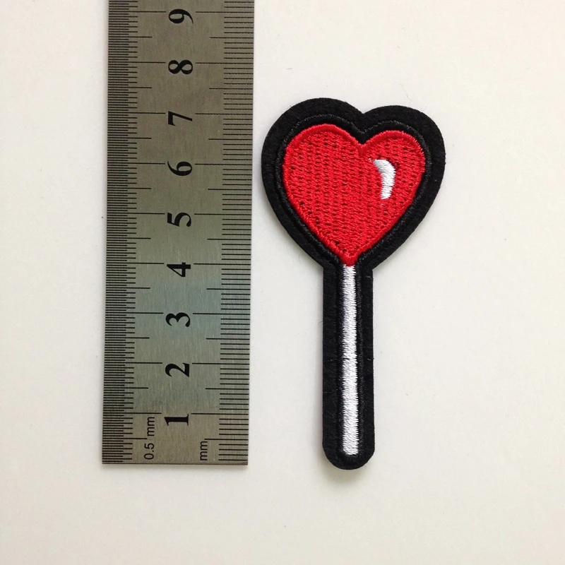Нашивки в форме сердца и леденца 20 шт. Аппликации с вышивкой утюгом нашивки для