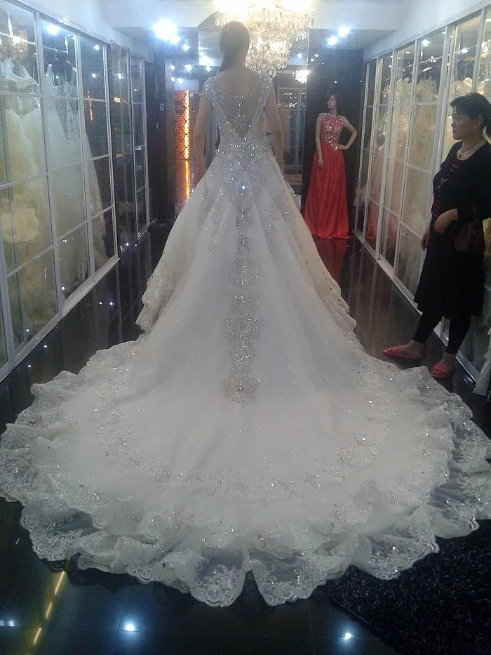 Actual Custom Made Luxury Cathedral Train A Line Cap Sleeve Vintage Wedding Dress 2018 Bride Dresses Vestidos de noiva