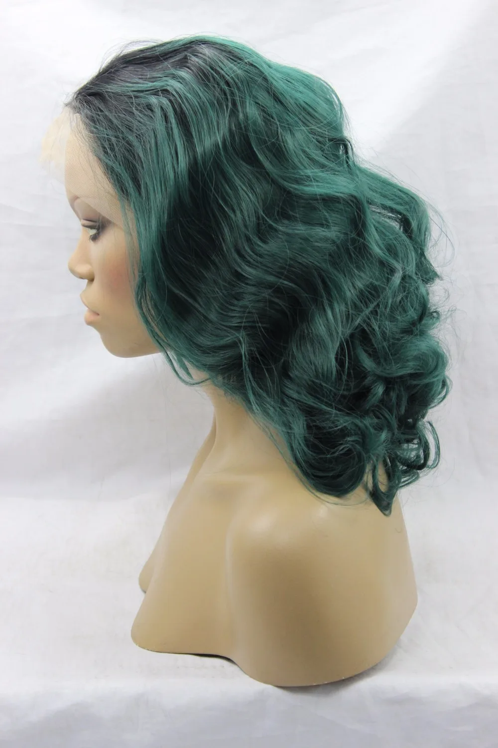 Мода Ломбер Бирюзовый Тела Переплетения Синтетический Парик Фронта Шнурка Glueless