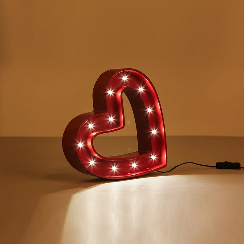 Настольная лампа в стиле ретро с красным сердечком из смолы|heart table lamp|table lighttable lamp