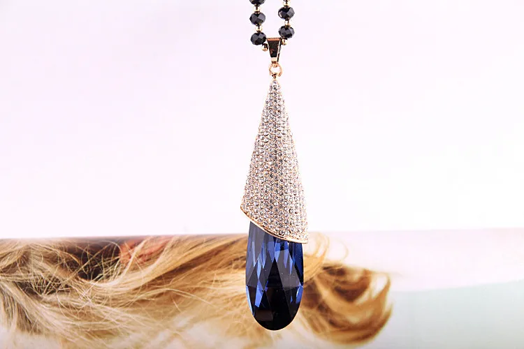 Женская цепочка с бусинами длинное ожерелье кристаллами в форме капли воды