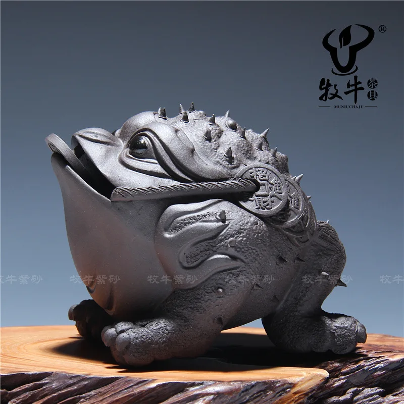 

Yixing Yixing purple clay sculpture tea lucky pet toad ornaments store office high Home Furnishing mixed batch of special offer
